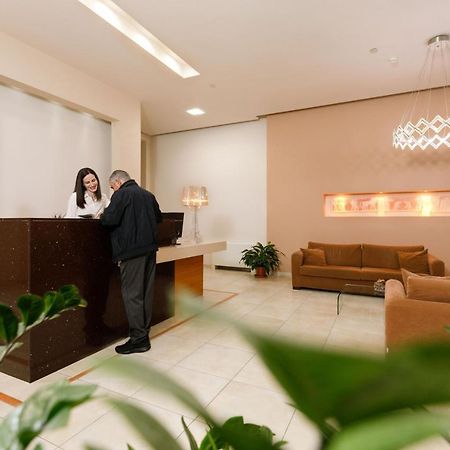 Hotel Athina Lamía Eksteriør billede