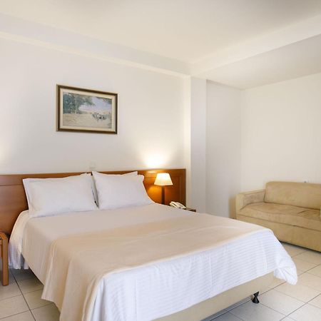 Hotel Athina Lamía Eksteriør billede