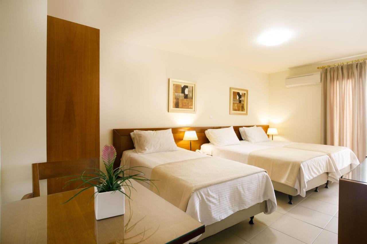 Hotel Athina Lamía Eksteriør billede