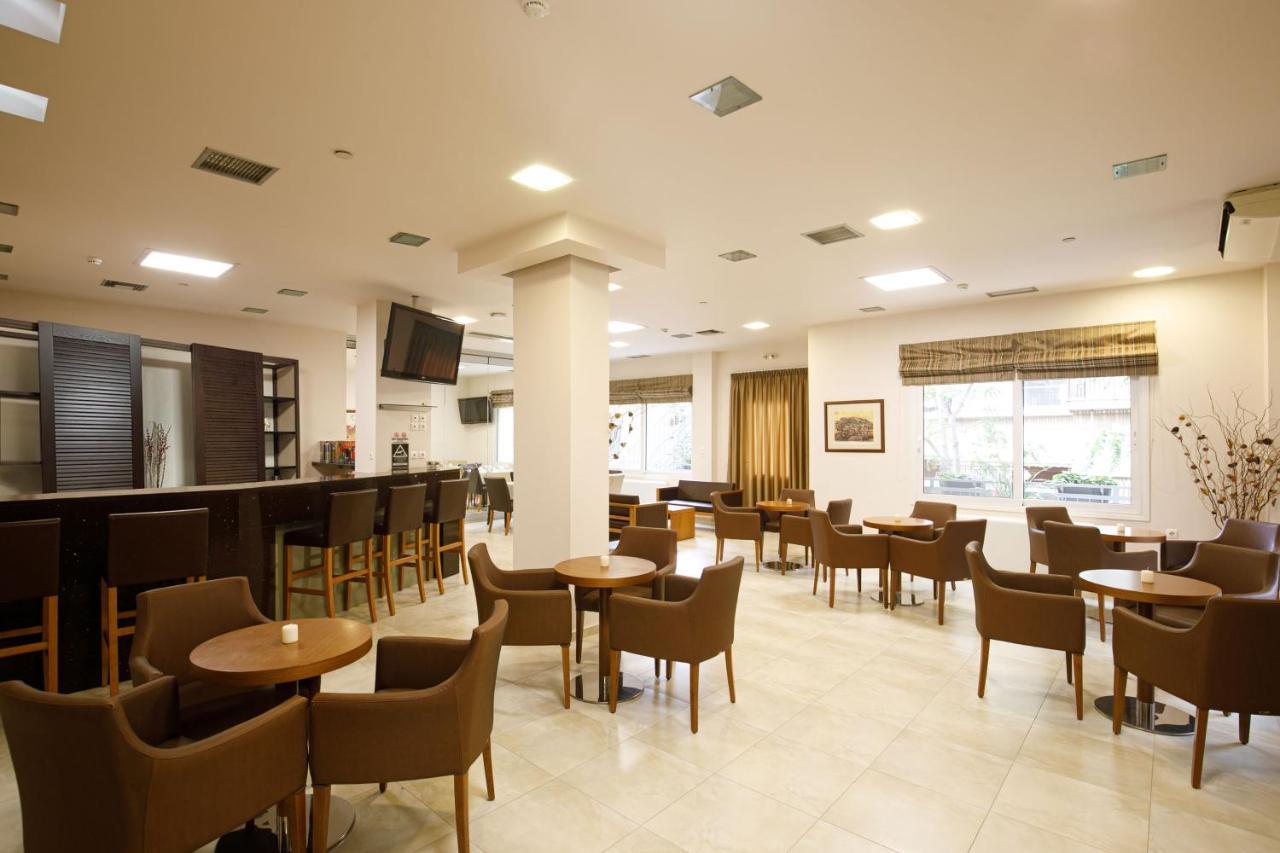 Hotel Athina Lamía Eksteriør billede