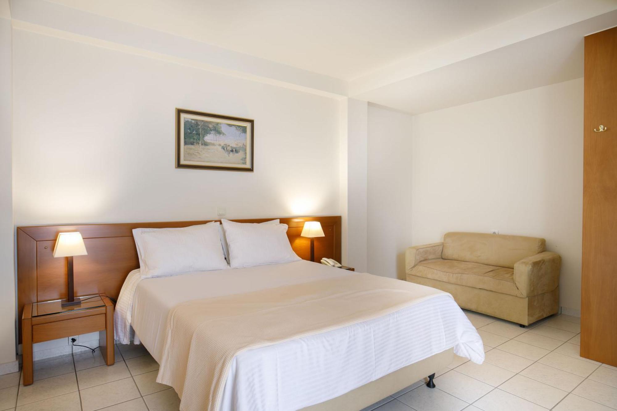 Hotel Athina Lamía Eksteriør billede